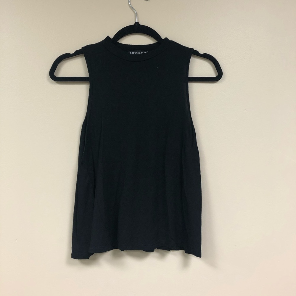 Black Tank